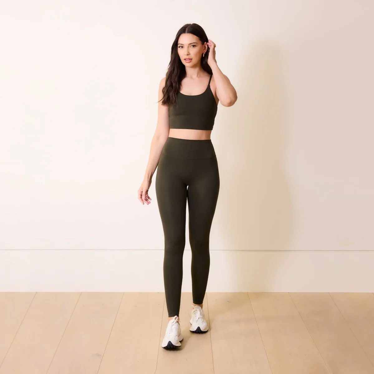 Legging taille haute 24/7 Revitalise - Deep Olive – Image 3